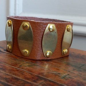Brown Leather Wide Cuff Bracelet Gold Tone Plate Design Adjustable Snap Closure